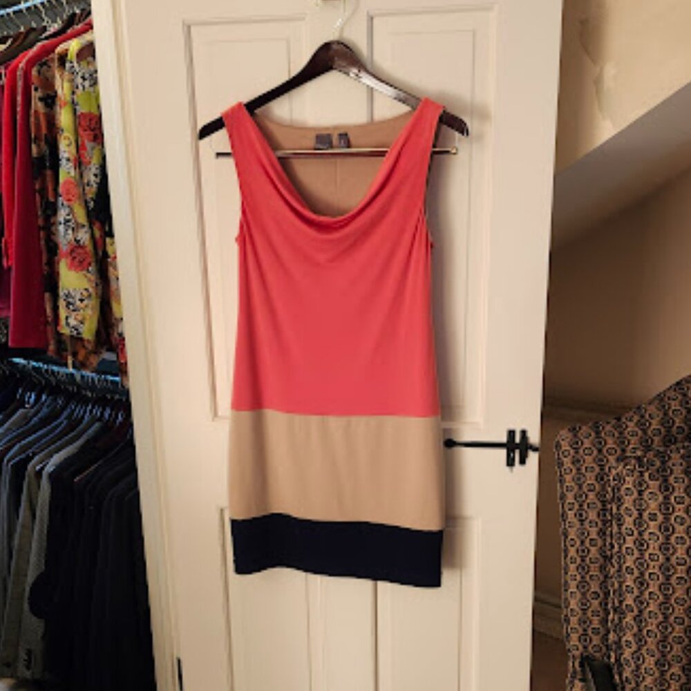 ColorBlock, Drape-Neck Tunic - Picture 5 of 6